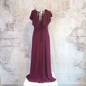 Chic Burgundy Ruffle Maxi Dress